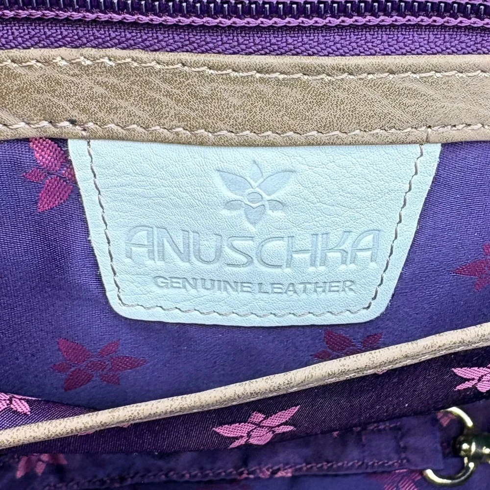 Anuschka Hand-Painted Floral Dome Shoulder Bag in Plum NWT - Picture 6 of 10